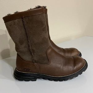 UGG Australia Brooks Brown Leather Shearling Lined Boots Women's Size 6